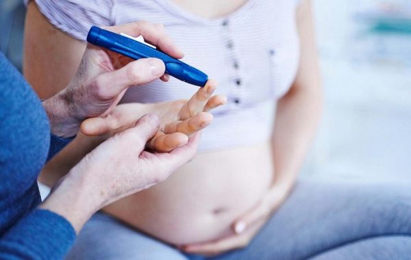 woman with gestational diabetes