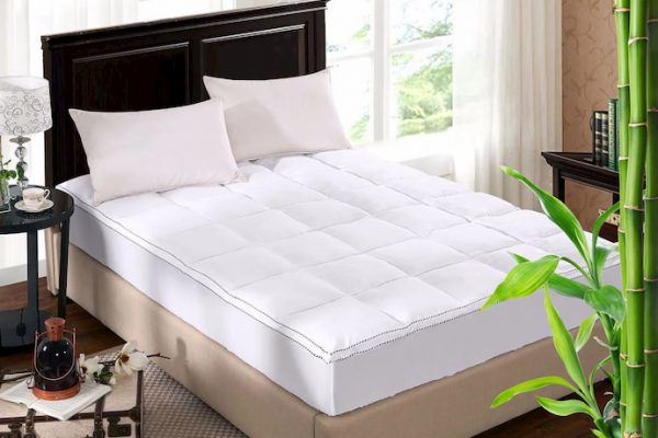 bed with mattress cover